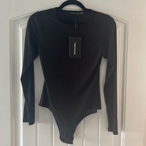 BRAND NEW PRETTY LITTLE THING- BLACK LONG SLEEVE BODYSUIT